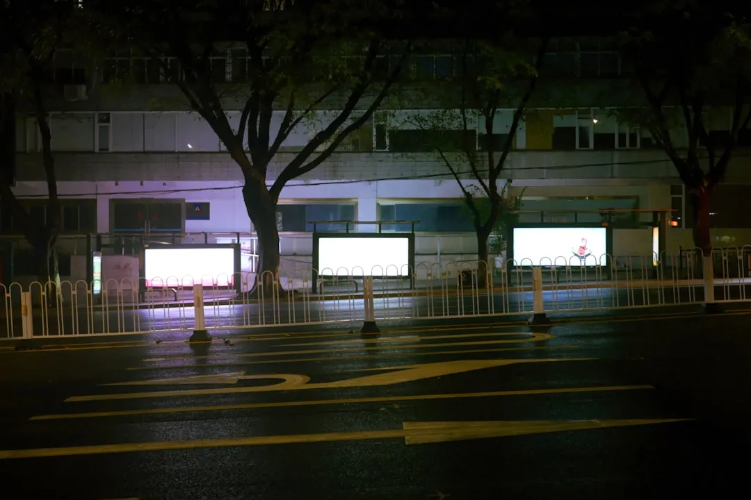 2025年社区广告媒介投放策略与效果评估方法解析正文配图 2